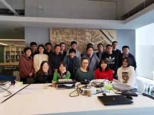 BIADにて(中列中央が宇田君)